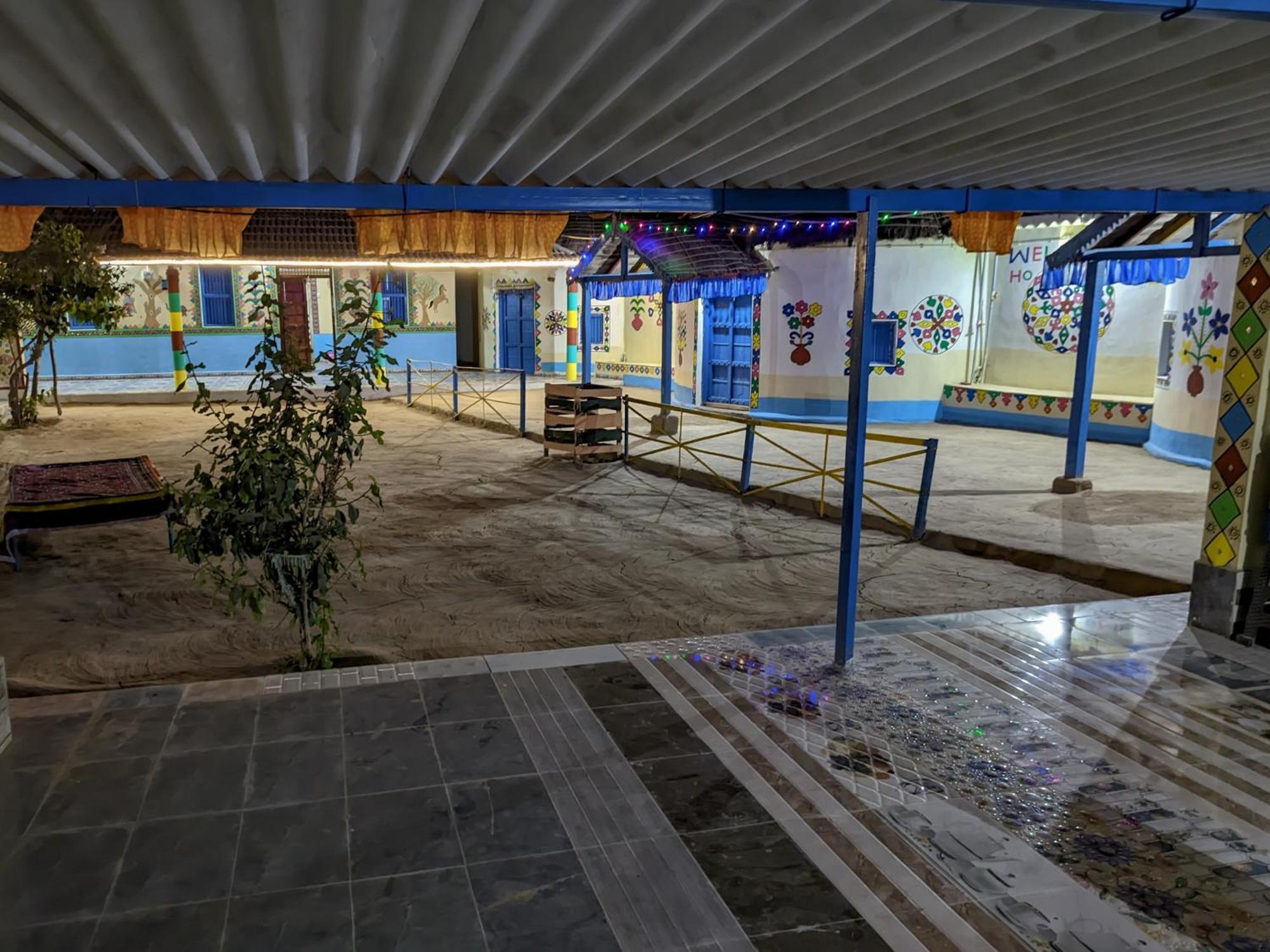 White Land Villagestay Dhordo Esterno foto
